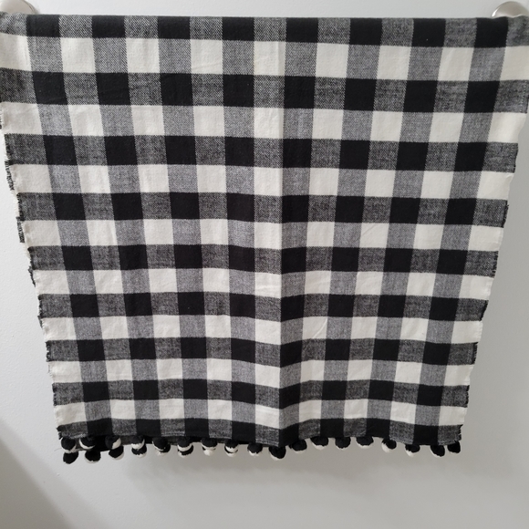 J Crew Rectangle Blanket Scarf with Pom Poms Black and White Check - Picture 3 of 10